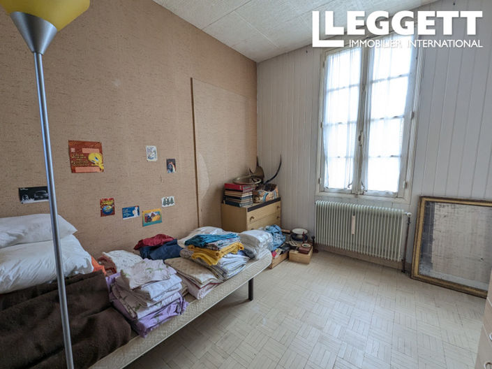 Image No.6-3 Bed House for sale