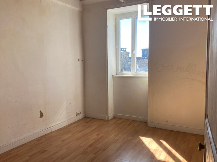 Image No.5-3 Bed House for sale