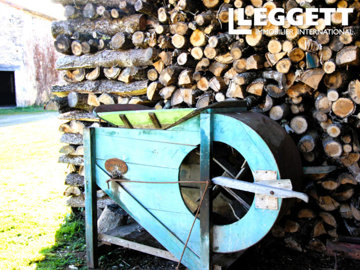 ahr0chm6ly9jzg4uagvzdglhlmltbw8vaw1hz2uvvevom