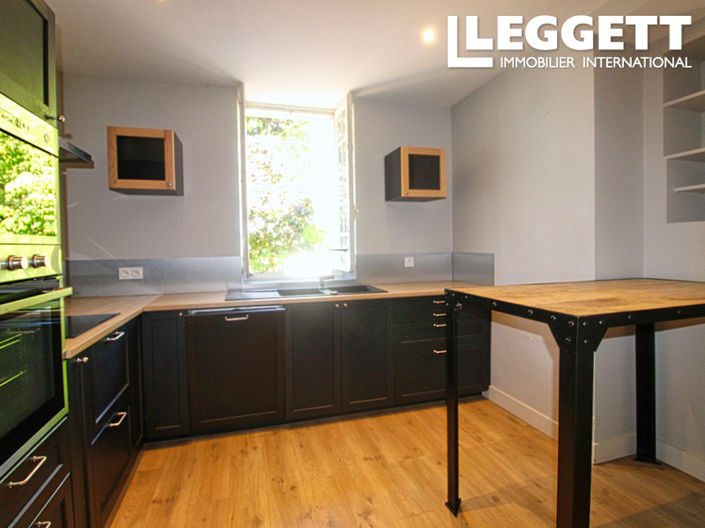 Image No.5-7 Bed House for sale