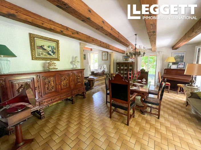 Image No.7-5 Bed House for sale