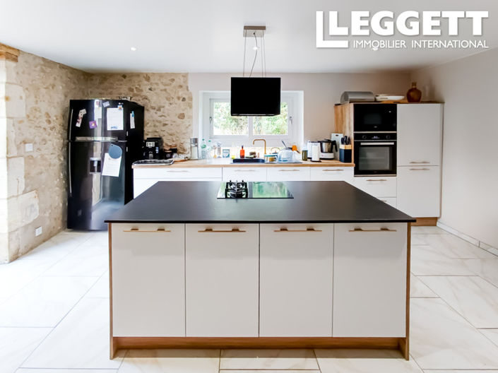 Image No.4-3 Bed House for sale