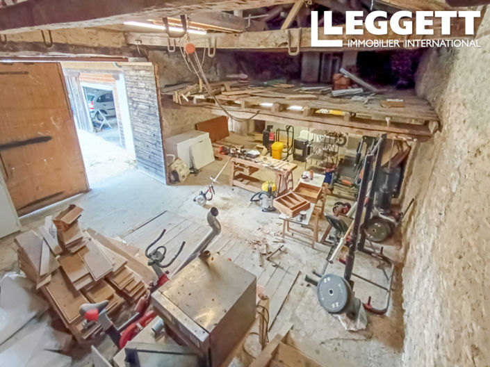 Image No.9-3 Bed House for sale