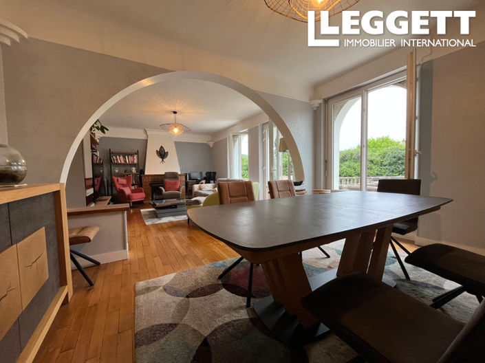 Image No.4-4 Bed House for sale