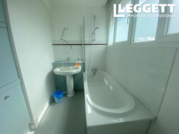 ahr0chm6ly9jzg4uagvzdglhlmltbw8vaw1hz2uvvevom