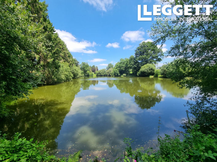 Image No.8-4 Bed Land for sale