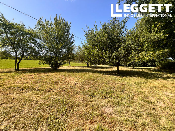 Image No.10-3 Bed House for sale