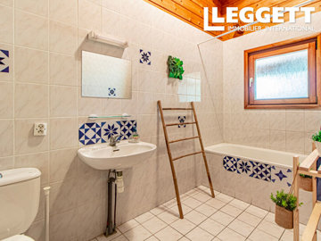 ahr0chm6ly9jzg4uagvzdglhlmltbw8vaw1hz2uvvevom