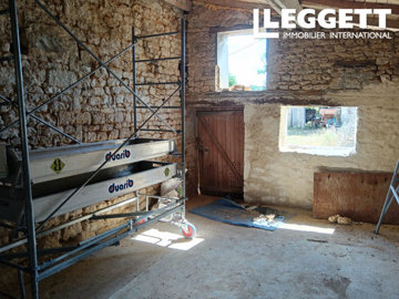 ahr0chm6ly9jzg4uagvzdglhlmltbw8vaw1hz2uvvevom