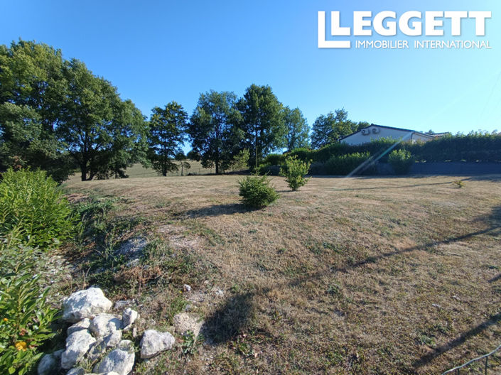 Image No.2-Terre à vendre à Périgueux