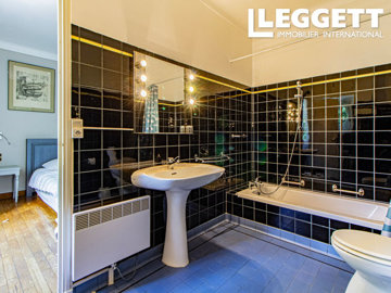 ahr0chm6ly9jzg4uagvzdglhlmltbw8vaw1hz2uvvevom