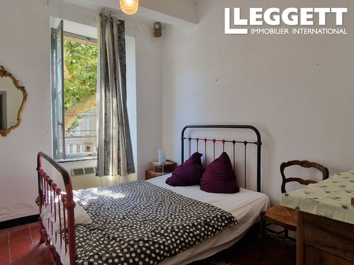 Image No.8-4 Bed House for sale