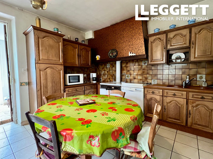 Image No.6-4 Bed House for sale