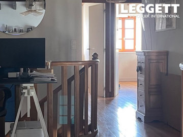 ahr0chm6ly9jzg4uagvzdglhlmltbw8vaw1hz2uvvevom