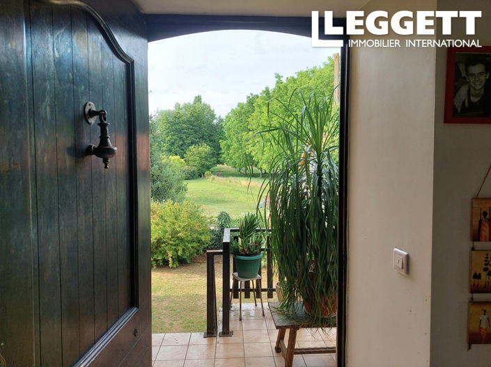 Image No.7-6 Bed House for sale