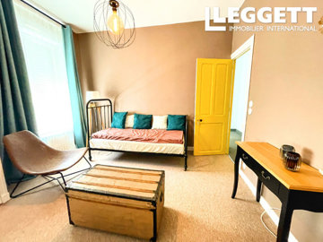 ahr0chm6ly9jzg4uagvzdglhlmltbw8vaw1hz2uvvevom