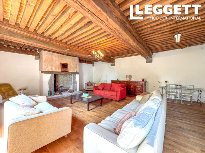 Image No.6-5 Bed House for sale