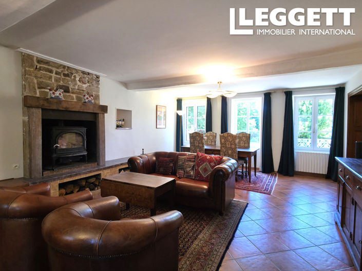 Image No.4-5 Bed House for sale