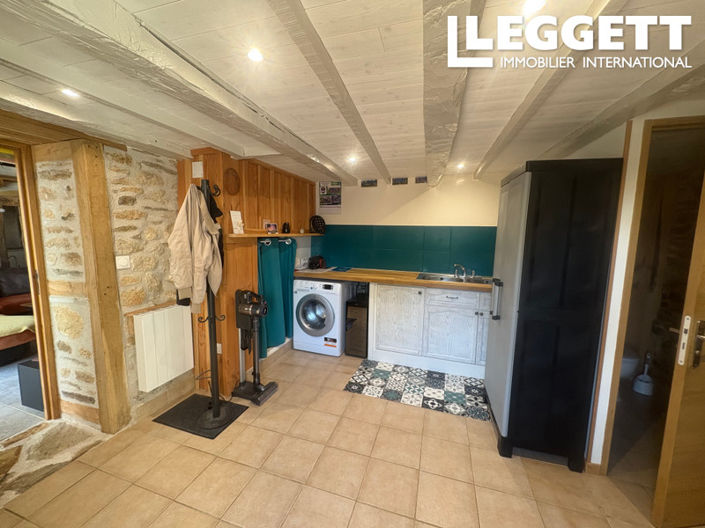 Image No.5-Maison de 4 chambres à vendre à Saint-Saud-Lacoussière