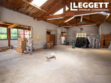 ahr0chm6ly9jzg4uagvzdglhlmltbw8vaw1hz2uvvevom