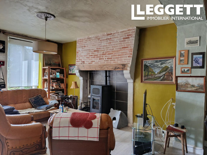 Image No.2-4 Bed House for sale