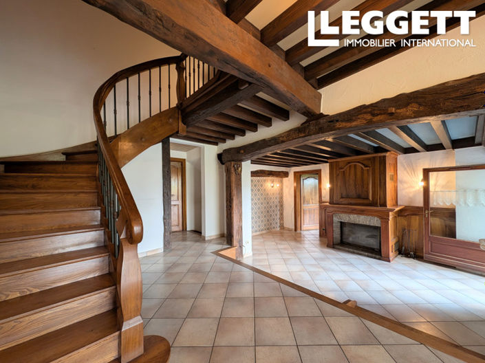 Image No.6-5 Bed House for sale