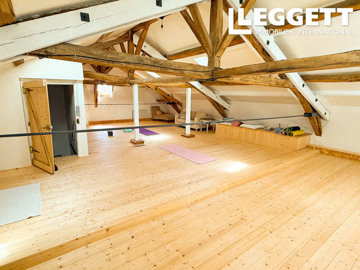 ahr0chm6ly9jzg4uagvzdglhlmltbw8vaw1hz2uvvevom