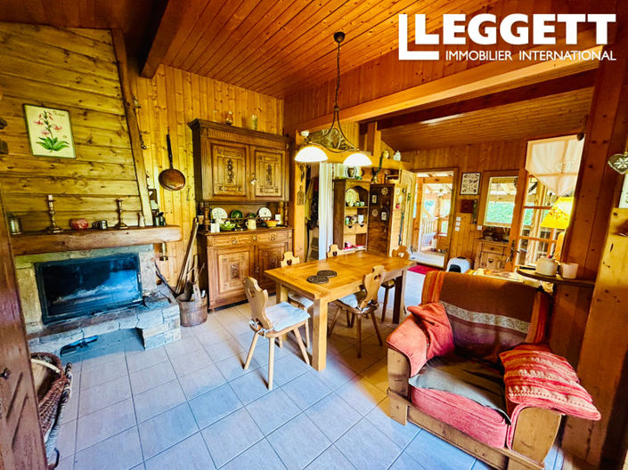 Image No.3-4 Bed House for sale