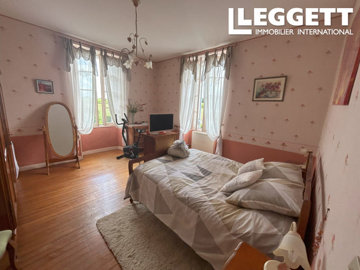 ahr0chm6ly9jzg4uagvzdglhlmltbw8vaw1hz2uvvevom