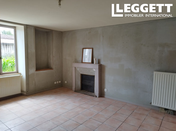 Image No.8-3 Bed House for sale