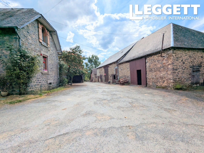 Image No.2-5 Bed House for sale