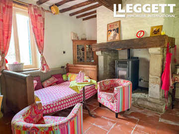 ahr0chm6ly9jzg4uagvzdglhlmltbw8vaw1hz2uvvevom