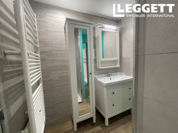 ahr0chm6ly9jzg4uagvzdglhlmltbw8vaw1hz2uvvevom