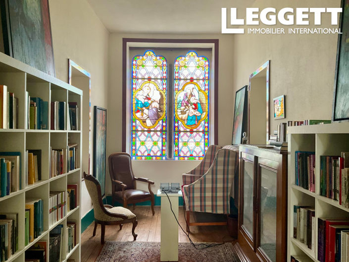 Image No.9-9 Bed House for sale