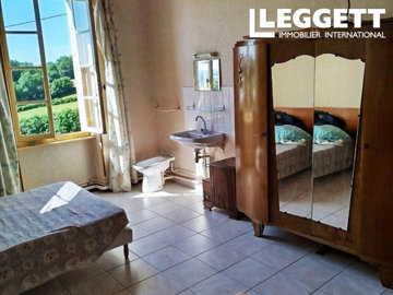 ahr0chm6ly9jzg4uagvzdglhlmltbw8vaw1hz2uvvevom