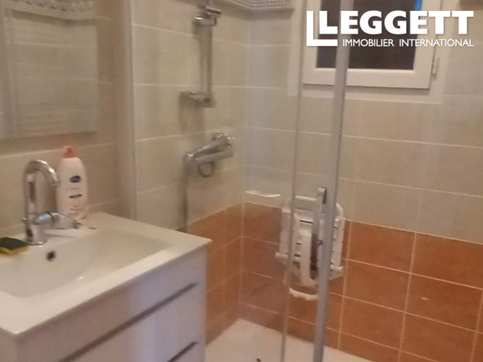 Image No.6-4 Bed House for sale