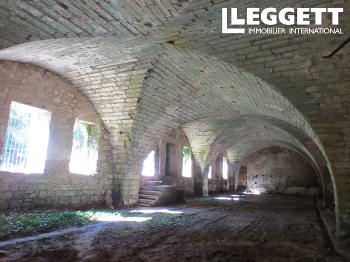 Image No.10-6 Bed Chateaux for sale