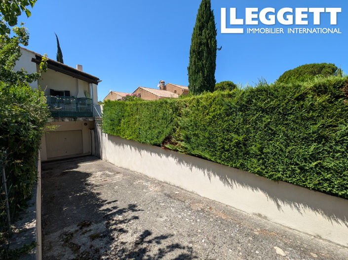 Image No.10-3 Bed House for sale