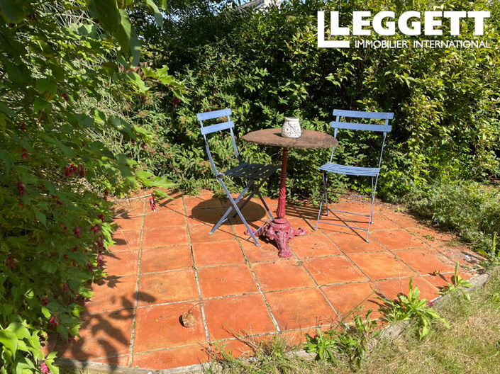 Image No.8-4 Bed House for sale