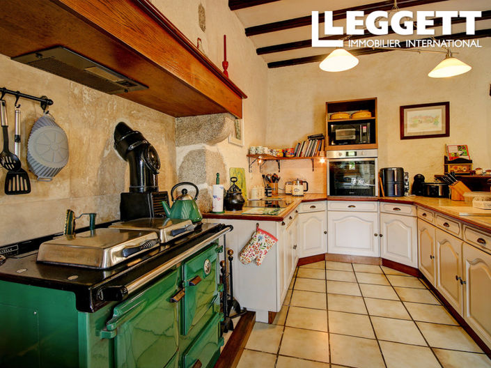 Image No.7-5 Bed House for sale