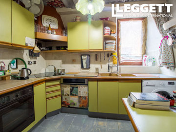 ahr0chm6ly9jzg4uagvzdglhlmltbw8vaw1hz2uvvevom