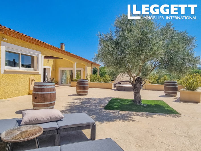 Image No.2-5 Bed House for sale