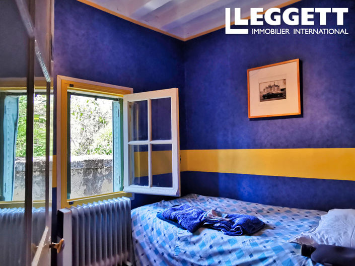 Image No.10-3 Bed House for sale