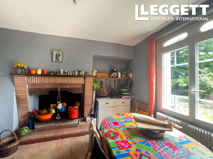 Image No.5-5 Bed House for sale