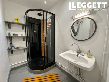 ahr0chm6ly9jzg4uagvzdglhlmltbw8vaw1hz2uvvevom