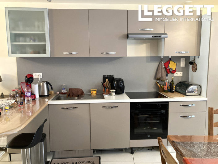 Image No.4-2 Bed House for sale