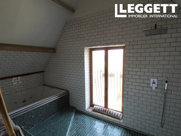 ahr0chm6ly9jzg4uagvzdglhlmltbw8vaw1hz2uvvevom