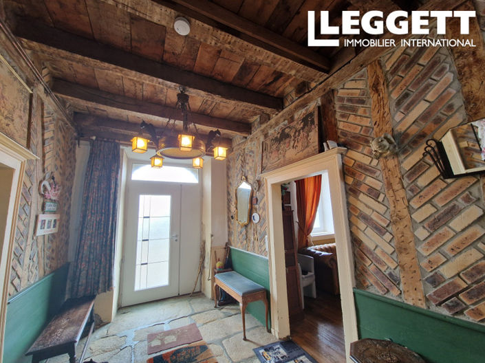 Image No.4-7 Bed House for sale