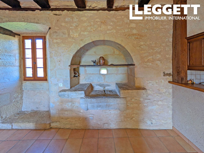 Image No.7-4 Bed House for sale