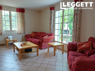 ahr0chm6ly9jzg4uagvzdglhlmltbw8vaw1hz2uvvevom